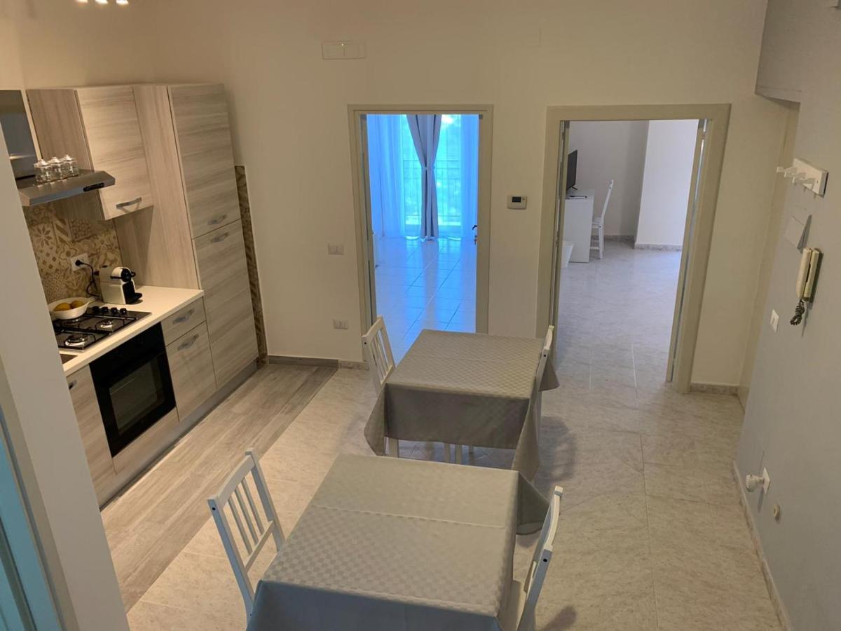 Il Nido Delle Rondini Apartment Formia Luaran gambar