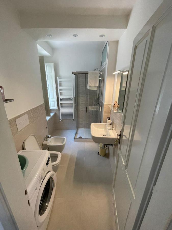 Il Nido Delle Rondini Apartment Formia Luaran gambar