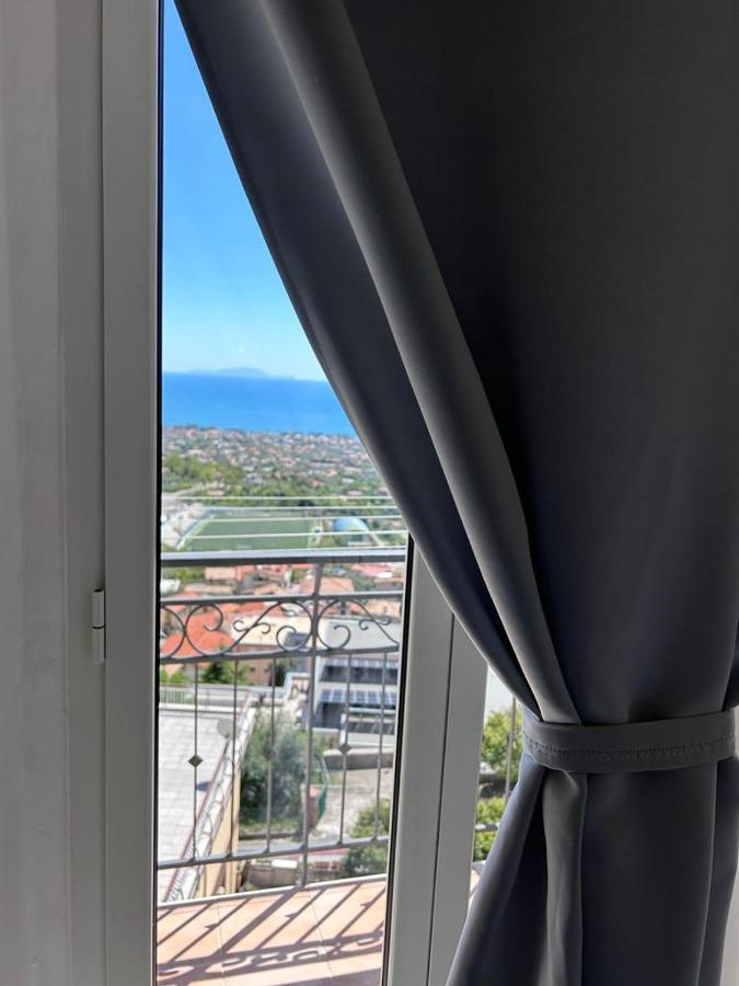Il Nido Delle Rondini Apartment Formia Luaran gambar