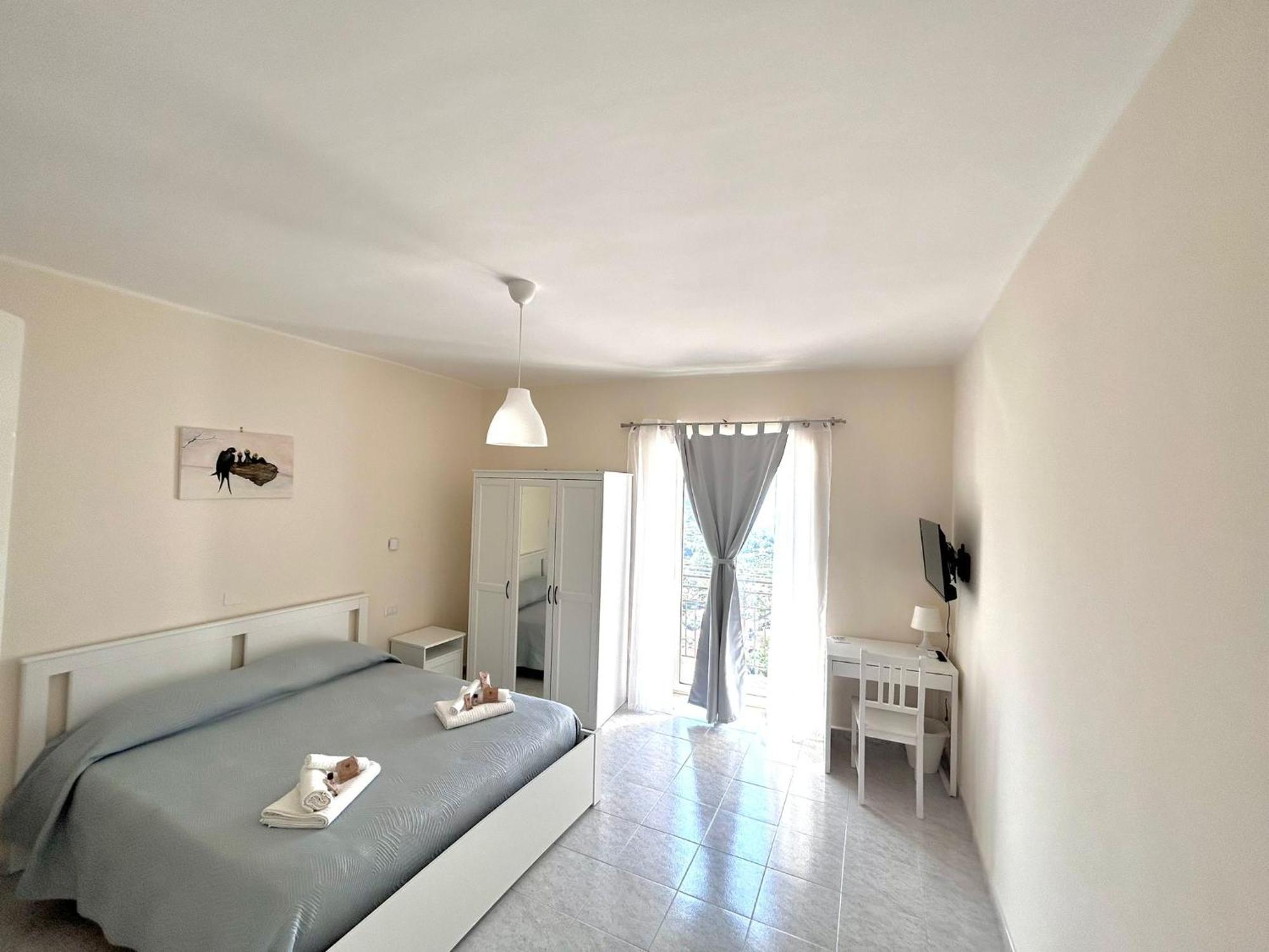 Il Nido Delle Rondini Apartment Formia Luaran gambar