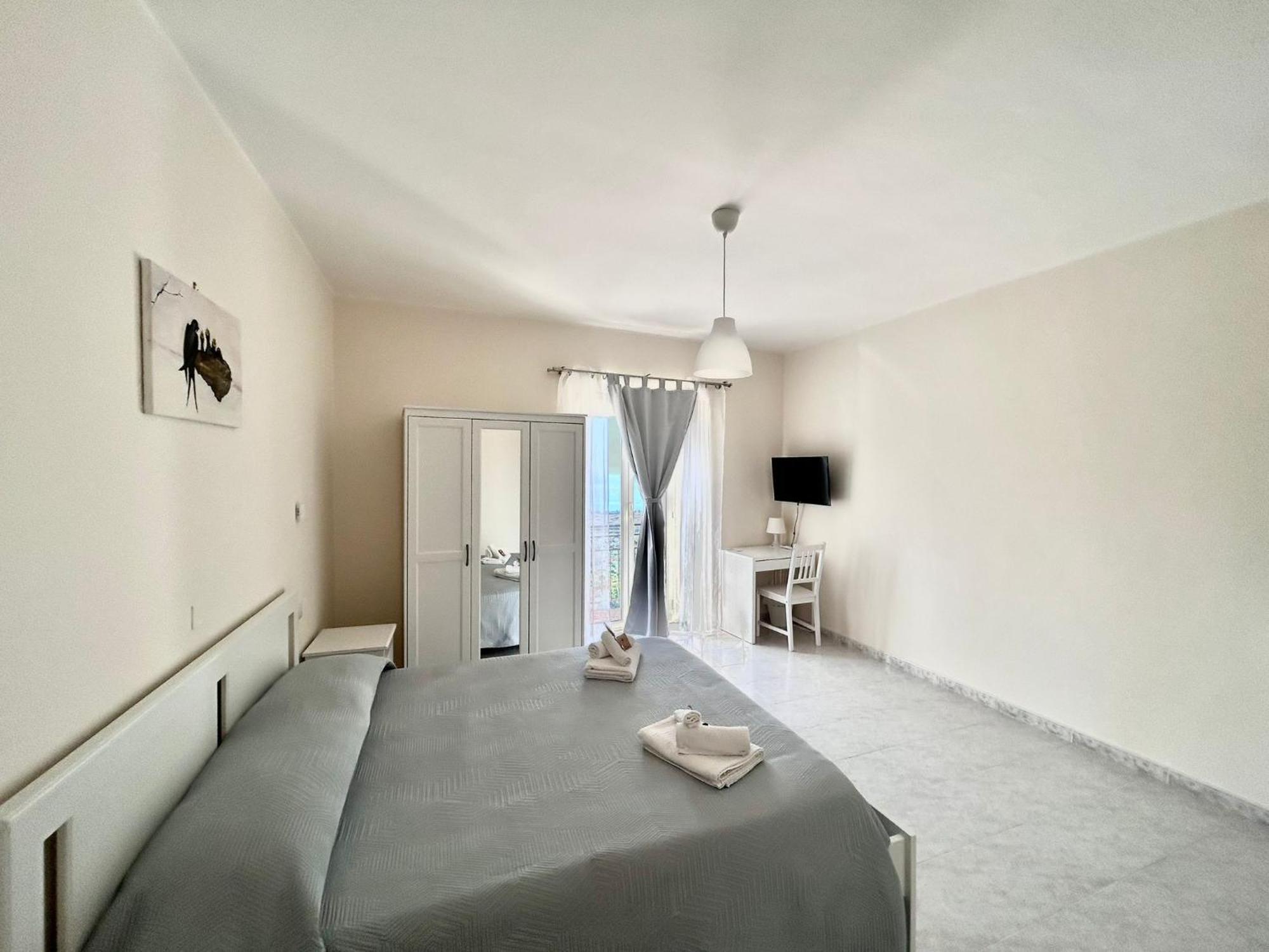 Il Nido Delle Rondini Apartment Formia Luaran gambar